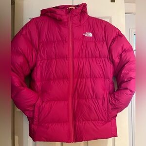 The North Face Down Zip Up Youth XL NWOT 
Pink